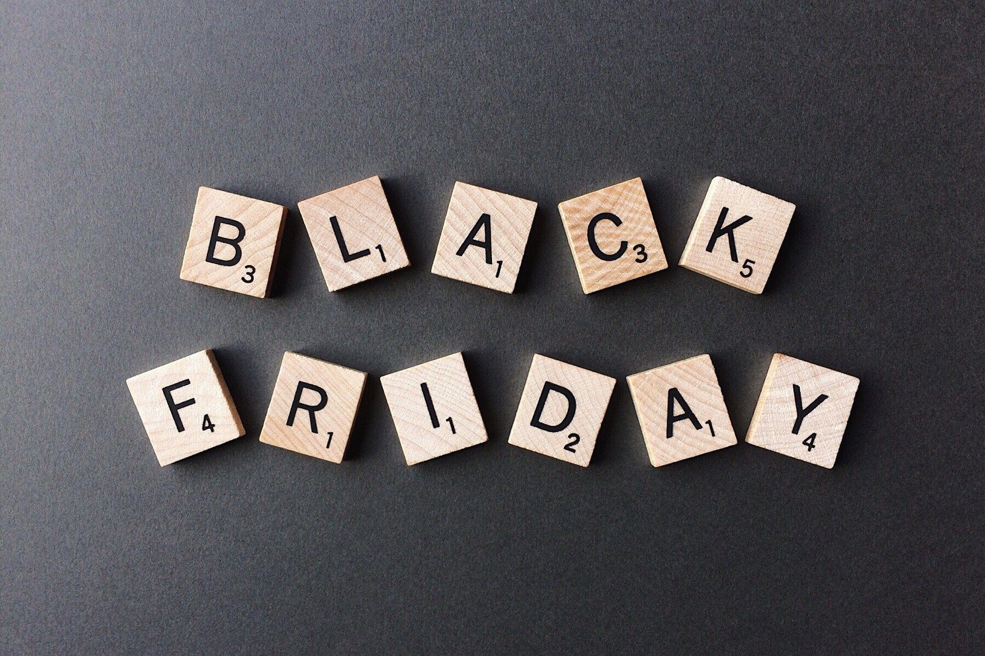 Black Friday & Cyber Monday Tips For Boosting Sales and Standing Out